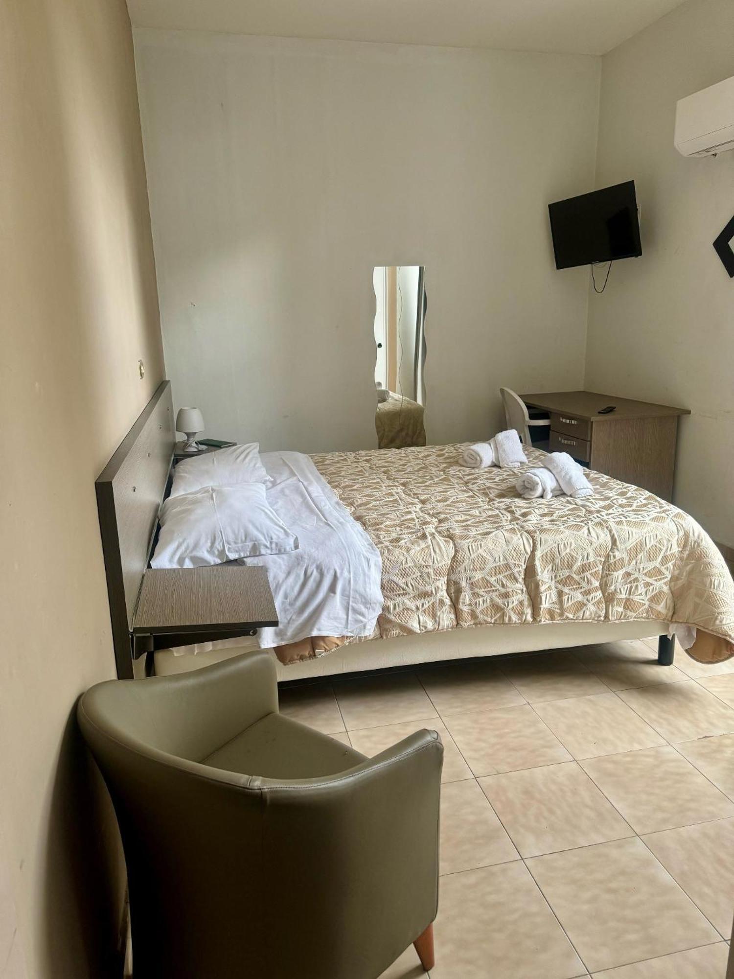 Hotel Il Santuario - Pompéi Extérieur photo