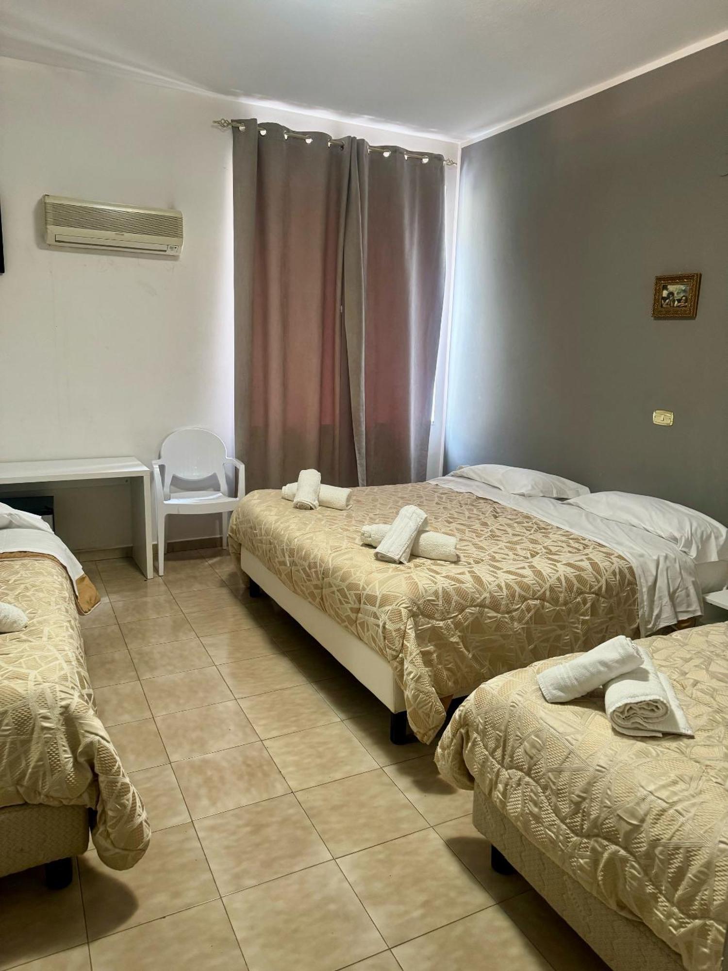Hotel Il Santuario - Pompéi Extérieur photo